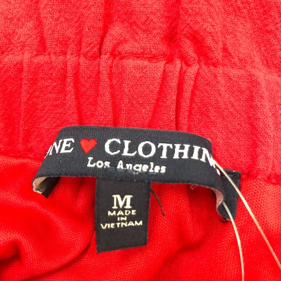 Short Red skirt - NWT - Picture 4 of 6